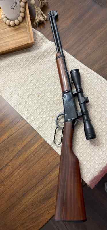 Henry lever action 22lr