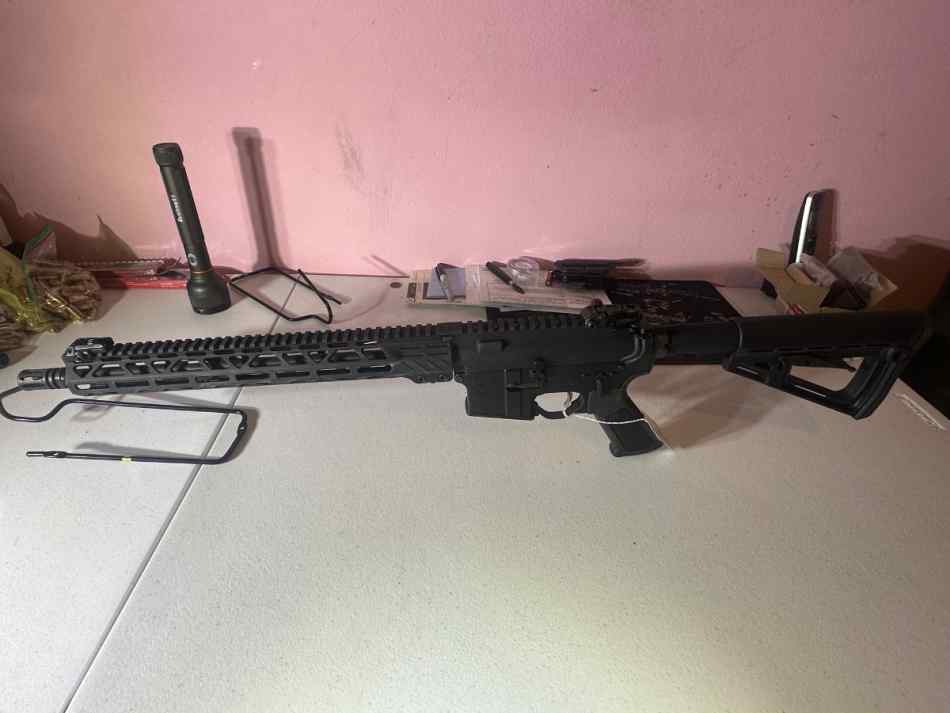 RRA LE ENHANCED A4 LAR-15 LE 5.56 Multi calIber