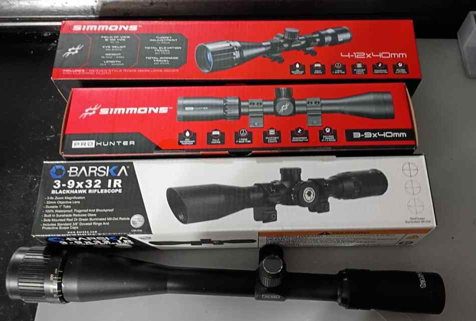 WTS/WTT 4 rifle scopes 3 are new 1 is used 