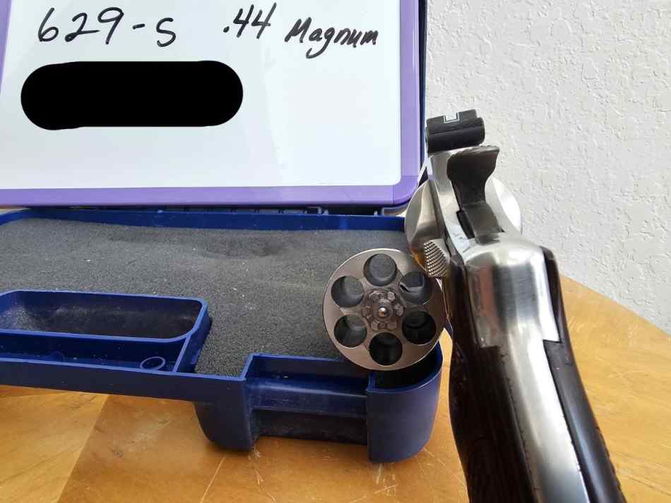 S&amp;W 629-S .44 Magnum