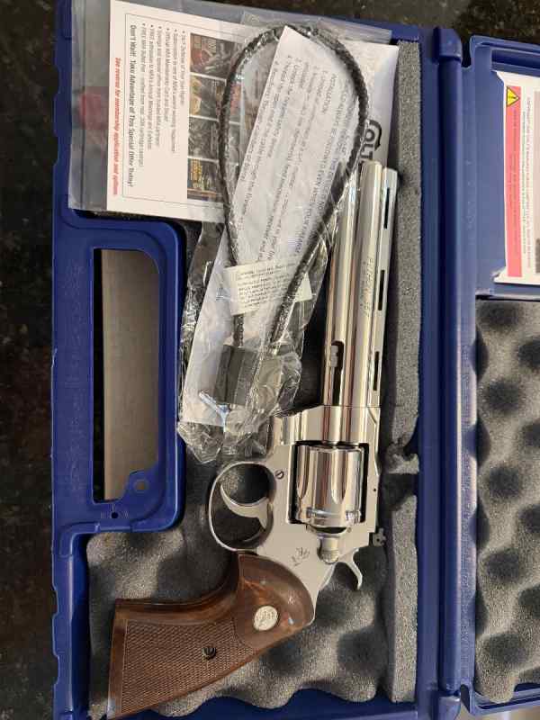 Colt Python 6”