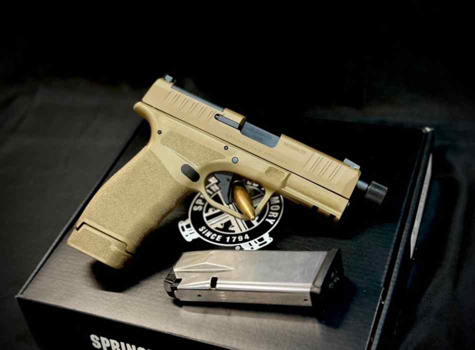 Springfield Armory Hellcat Pro OSP  9mm FDE